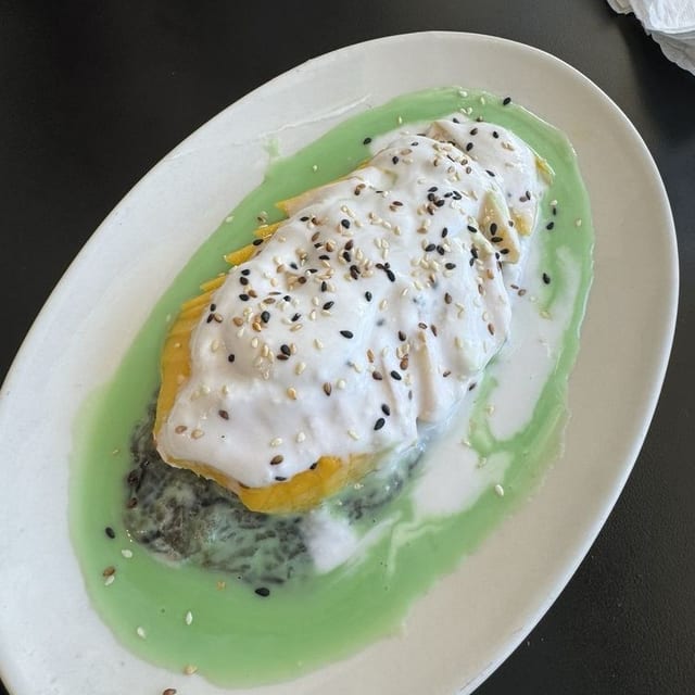 Mango with Sticky Rice.